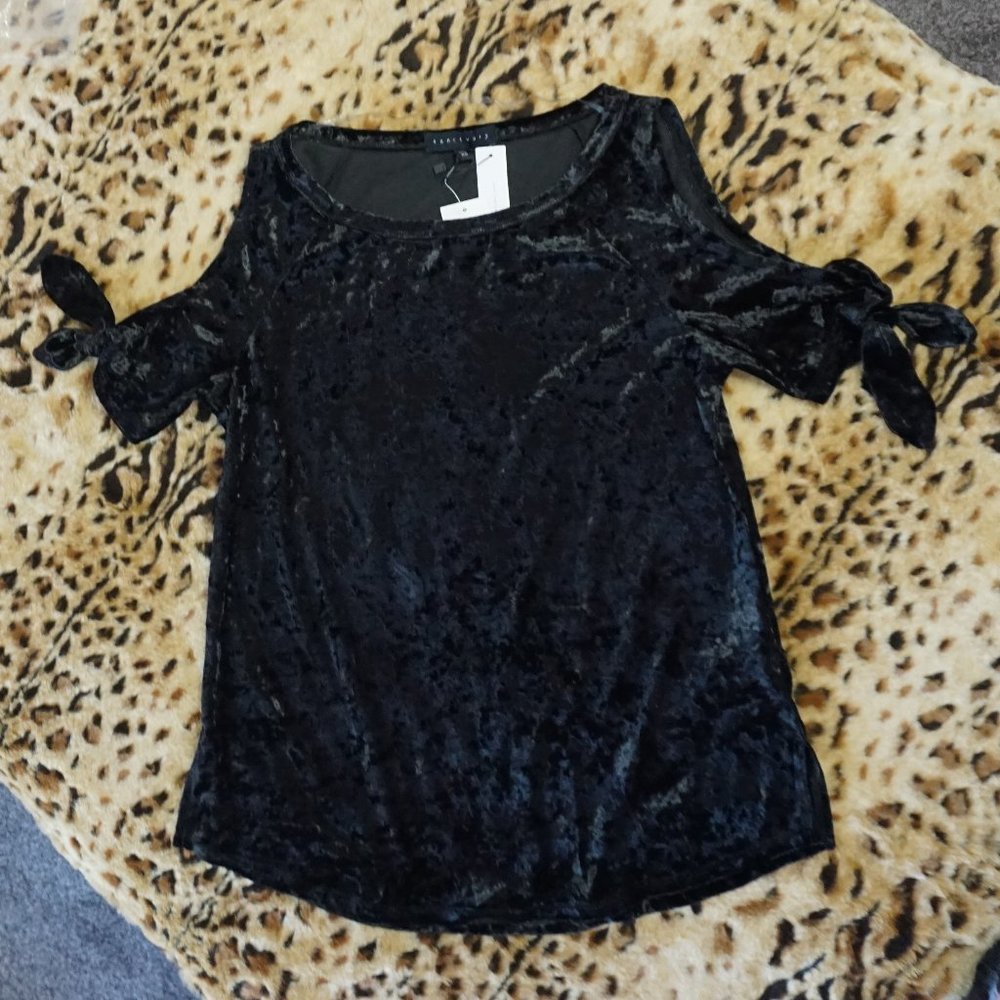 Sanctuary velvet cold shoulder top